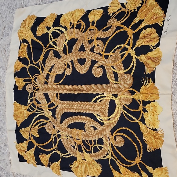 Authentic Dior oversized silk scarf - Picture 2 of 9